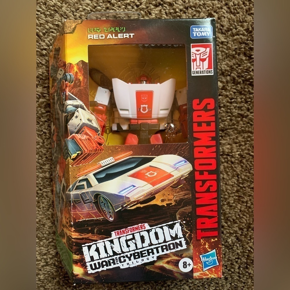 **NEW** Exclusive Transformer War for Cybertron Trilogy "Red Alert"